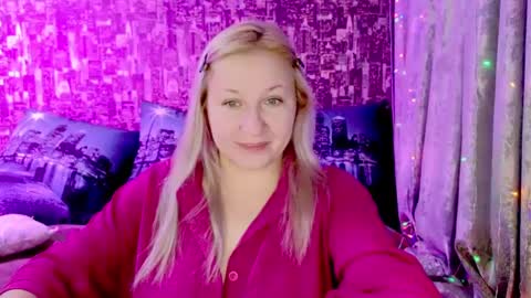 Snapshot of sarakatherin chatting on 22, 12, 2024 Sara online show from 22, 12, 2024