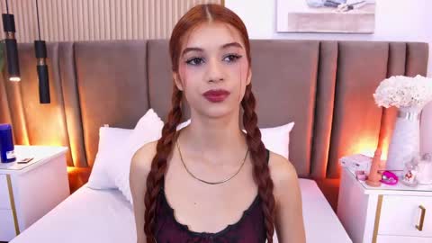 Sara Lugo  online show from 29, 4, 2026