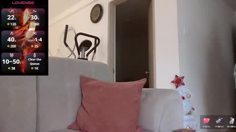 Snapshot of saramartinez100 chatting on 13, 12, 2024 sara martinez online show from 13, 12, 2024