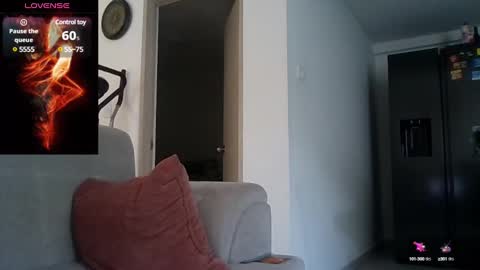 Snapshot of saramartinez100 chatting on 16, 1, 2025 sara martinez online show from 16, 1, 2025