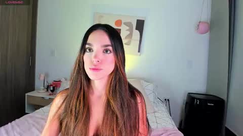 Sara Martinez online show from 25, 3, 2026