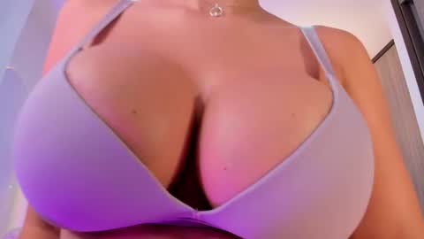 I am Sara  online show from 30, 7, 2026