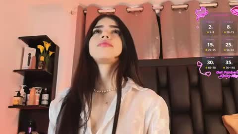 Sara  online show from 30, 6, 2026