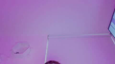 Saray  online show from 10, 9, 2025