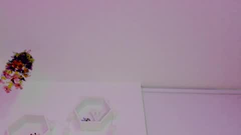 Saray  online show from 15, 10, 2025