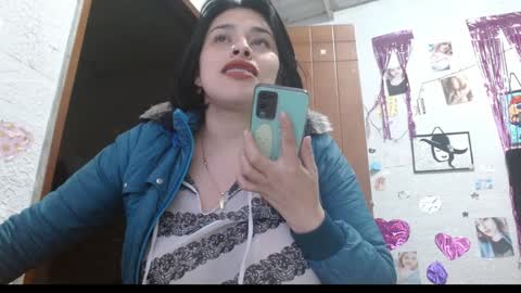 Sara Jimenez online show from 8, 1, 2025