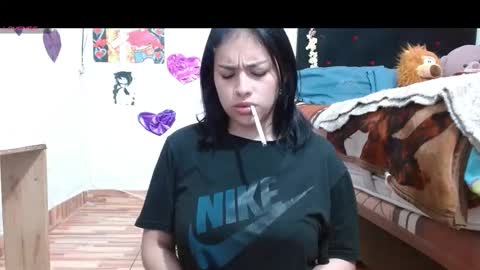 Sara Jimenez online show from 6, 10, 2025