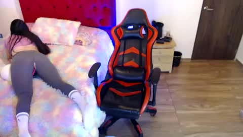 Snapshot of saray_honey1 chatting on 25, 5, 2026 saray online show from 25, 5, 2026