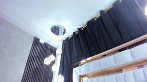 Snapshot of sarayroyse chatting on 5, 10, 2025 Saray online show from 5, 10, 2025