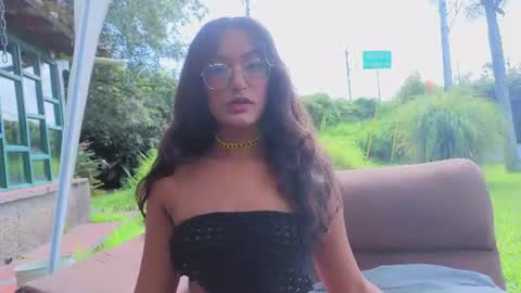sarazuletaa online show from 1, 7, 2026