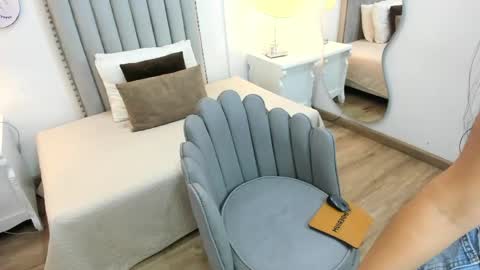 sarit_ online show from 5, 5, 2026