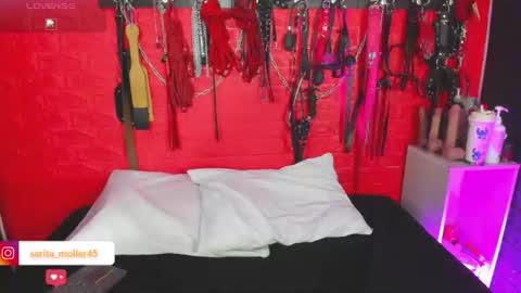 Snapshot of sarita_moller chatting on 5, 7, 2026 Sarita Moller online show from 5, 7, 2026