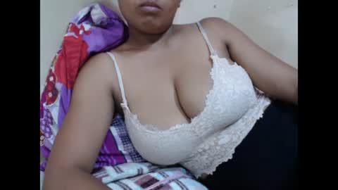 saronette online show from 20, 1, 2025