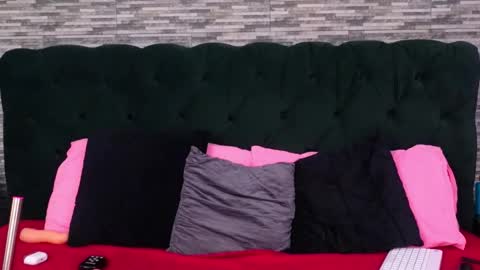 Snapshot of sarrarose chatting on 14, 9, 2025 sarrarose online show from 14, 9, 2025