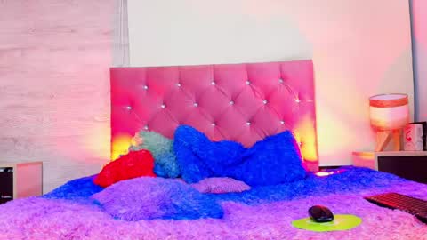 Sary  online show from 23, 4, 2026