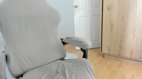 Sasha Sweet online show from 16, 12, 2025