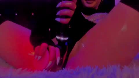   Sasha   online show from 26, 1, 2025
