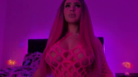   Sasha   online show from 22, 9, 2025