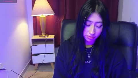 Snapshot of sashacute_ chatting on 23, 10, 2025 Sasha online show from 23, 10, 2025