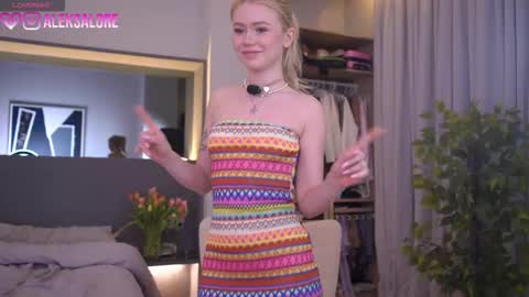 Snapshot of sashalore chatting on 10, 3, 2026 sashalore online show from 10, 3, 2026