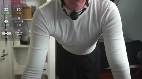 sashkasuka online show from 7, 4, 2026