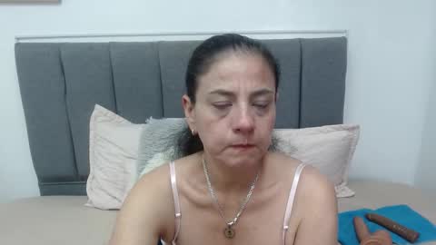 sasi_luna1 online show from 17, 2, 2025