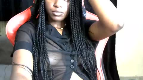 sassy_lyne online show from 11, 5, 2026