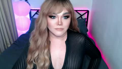 sassy_vivits online show from 17, 6, 2026