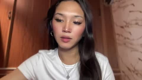 Sassygirl online show from 4, 5, 2026