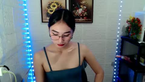 Snapshot of sassychixx699 chatting on 6, 10, 2025 Arci online show from 6, 10, 2025