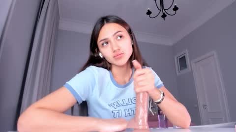 Snapshot of sassynova chatting on 14, 11, 2025 Ksenya online show from 14, 11, 2025