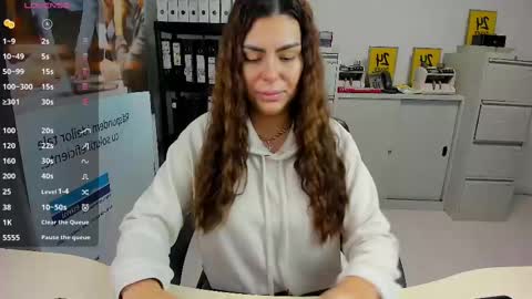 sassytiff online show from 15, 2, 2025