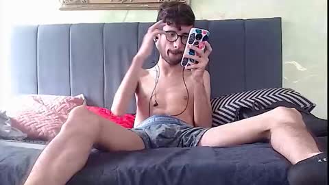 Snapshot of sasuke_bigcock chatting on 10, 6, 2026 sasuke_bigcock online show from 10, 6, 2026