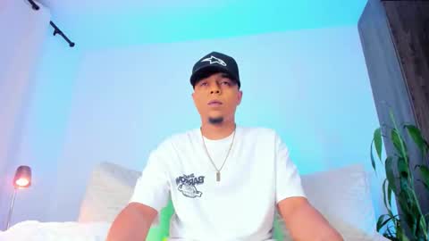     online show from 17, 3, 2026