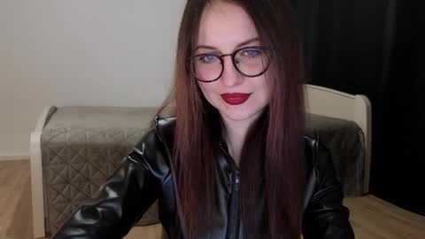 Lori online show from 28, 3, 2026