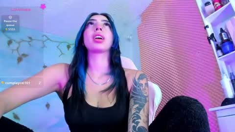 Snapshot of saturno_stone chatting on 19, 6, 2026 Saturnooo online show from 19, 6, 2026
