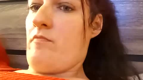 SnowBunny online show from 25, 2, 2025