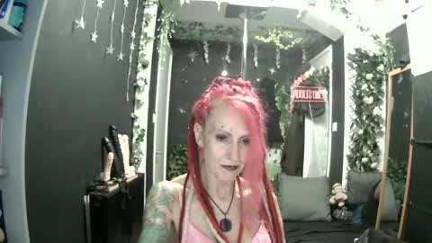SaucySky online show from 24, 5, 2026