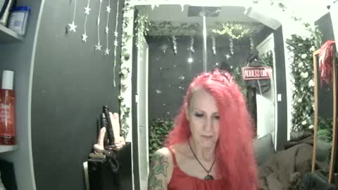 SaucySky online show from 24, 7, 2026