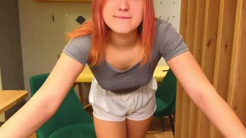 LUNA and ANNA    online show from 15, 12, 2024