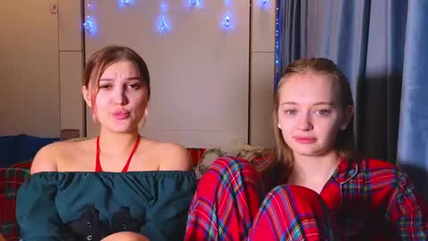 LUNA and ANNA    online show from 25, 12, 2024