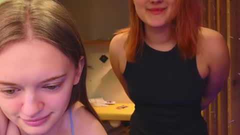 LUNA and ANNA    online show from 10, 1, 2025