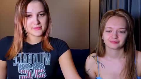 LUNA and ANNA    online show from 3, 2, 2025