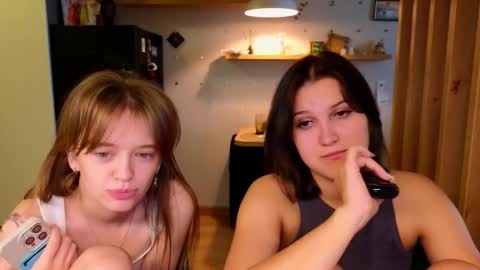 LUNA and ANNA    online show from 18, 9, 2025