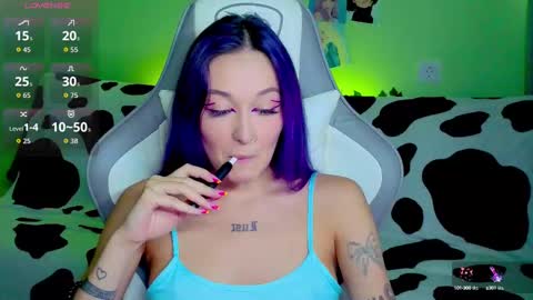 Snapshot of savage_lust_ chatting on 17, 9, 2025 Ariel online show from 17, 9, 2025