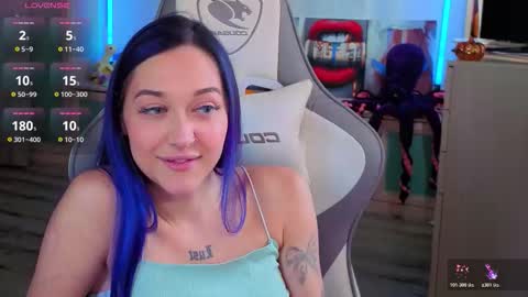 Snapshot of savage_lust_ chatting on 14, 11, 2025 Ariel online show from 14, 11, 2025