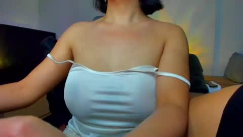 Snapshot of savanna13 chatting on 2, 7, 2026 savanna13 online show from 2, 7, 2026