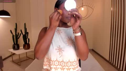 S a v a n n a h  online show from 16, 11, 2025