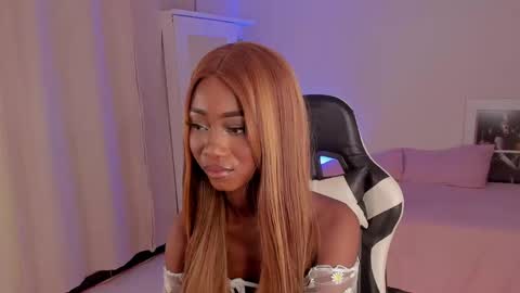 Snapshot of savannahwildee chatting on 3, 12, 2024 Savannahwildee online show from 3, 12, 2024