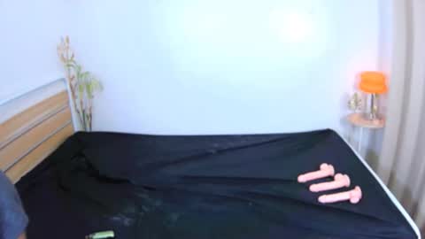 Snapshot of savina_sucker chatting on 19, 1, 2026 savina_sucker online show from 19, 1, 2026